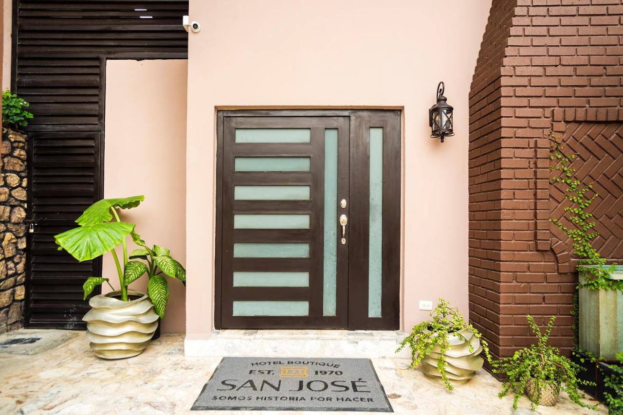 San Jose Suites Boutique Linares Exteriör bild